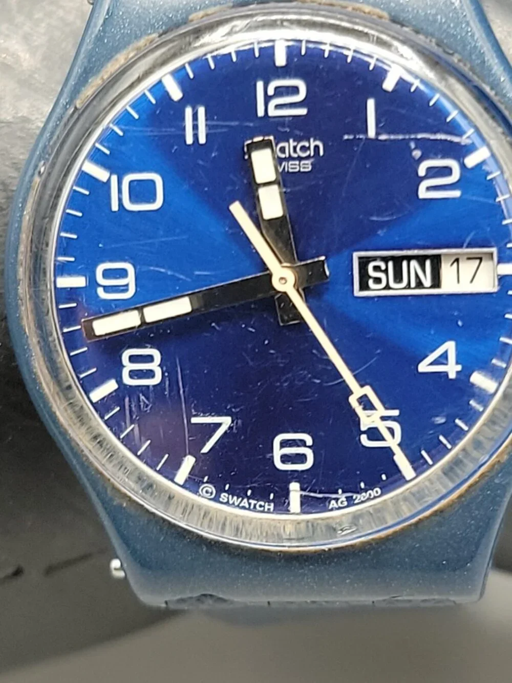 Vintage Swatch Gent Just Blue GN715 (2001) Swiss Quartz Watch Day/Date 34mm 7.5